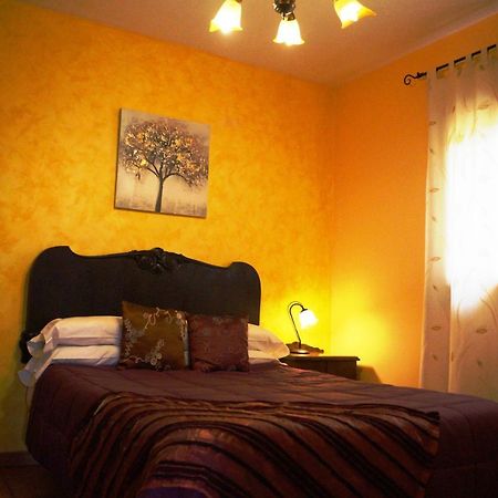 Pago De Yuste - Casa Rural Apartamentos Куакос-де-Юсте Экстерьер фото