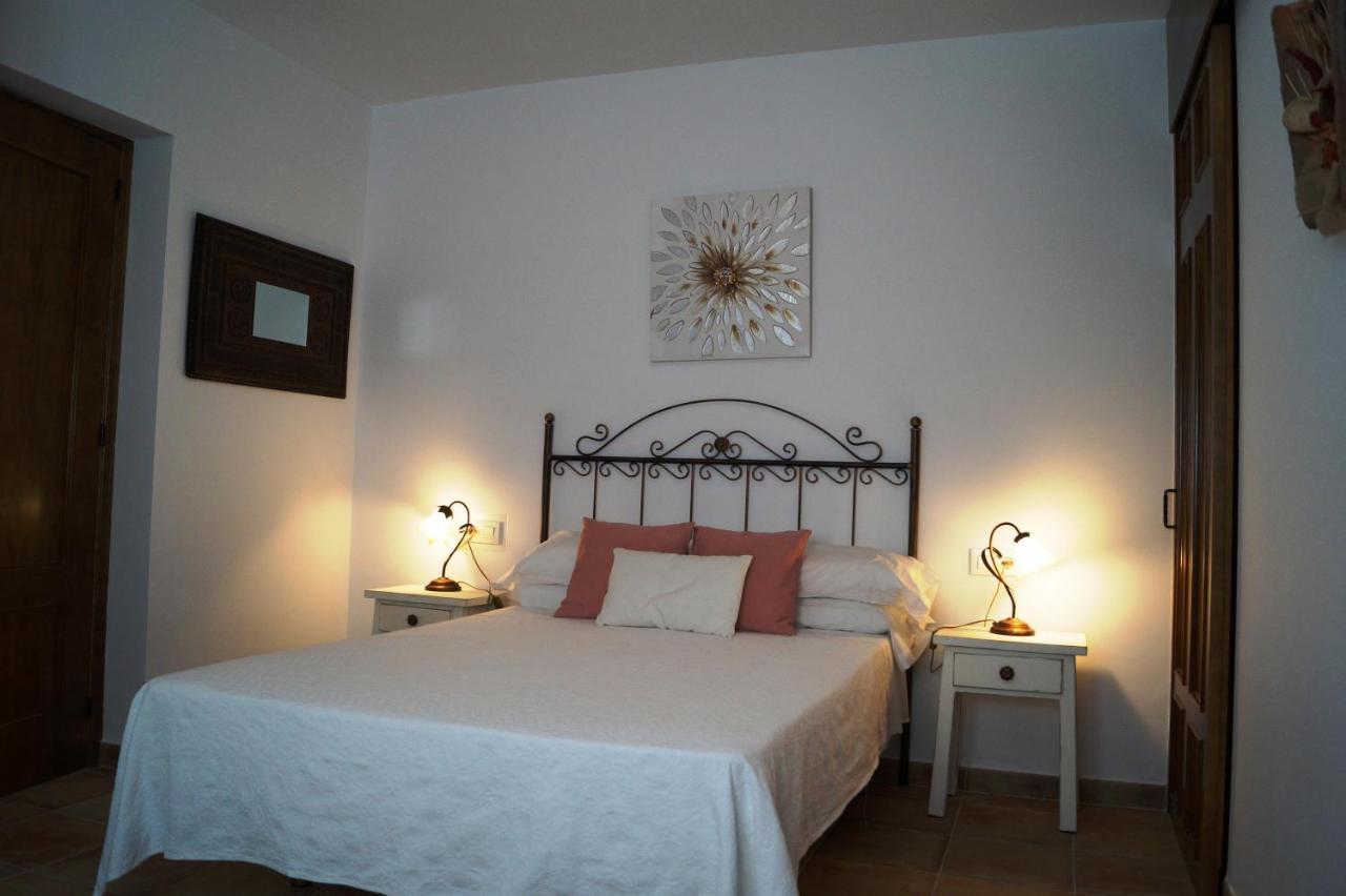 Pago De Yuste - Casa Rural Apartamentos Куакос-де-Юсте Экстерьер фото
