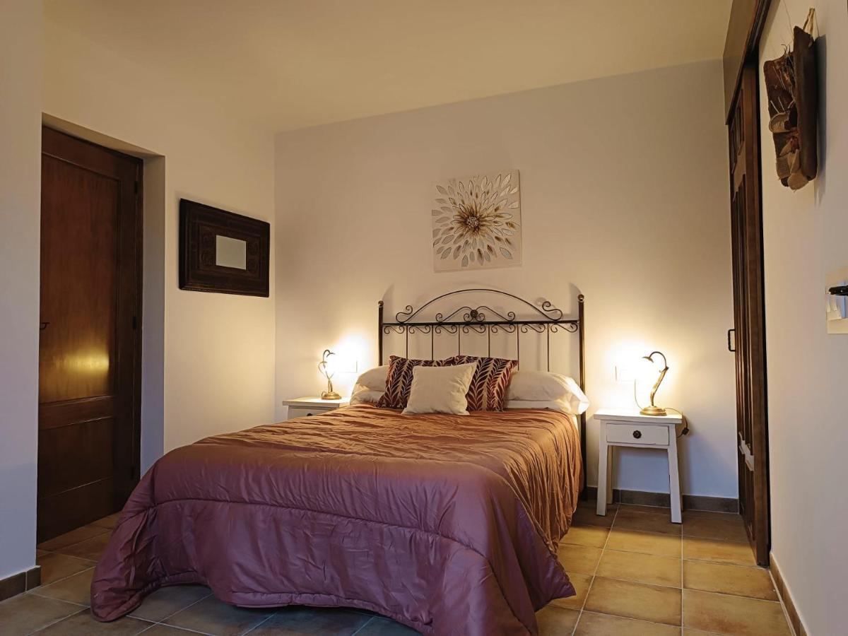 Pago De Yuste - Casa Rural Apartamentos Куакос-де-Юсте Экстерьер фото